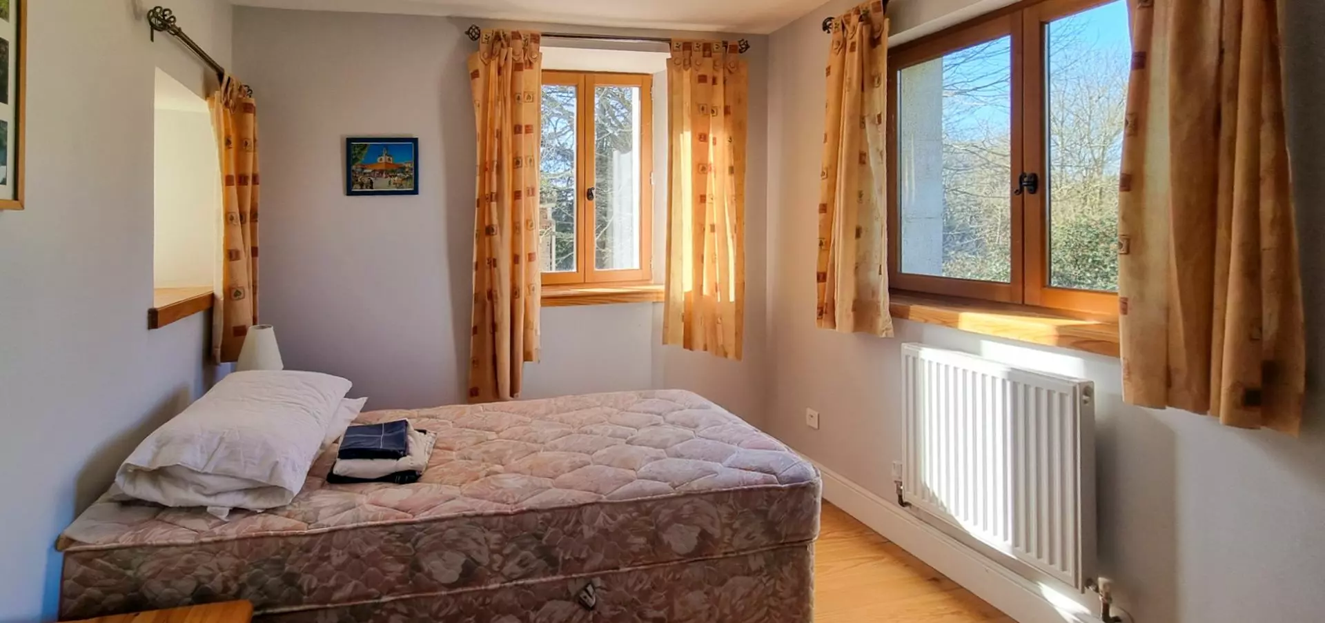4-bedroom Country House In Saint-gauderic, France (221 M²)
