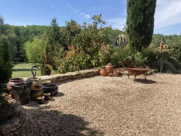 4-bedroom Country House In Saint-ciers-sur-bonnieure, France (269 M²)