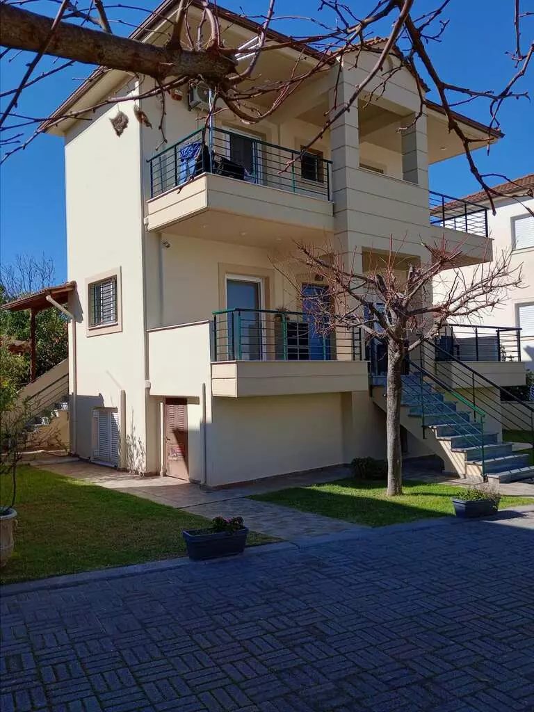 2-bedroom Detached House In Diakopto, Greece (140 M²)