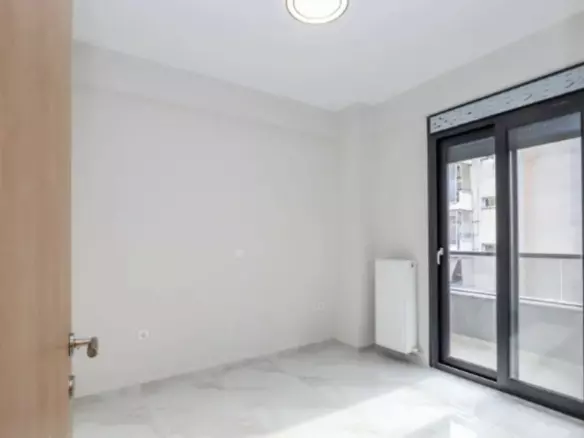2-bedroom Flat In Evosmos, Greece (75 M²)