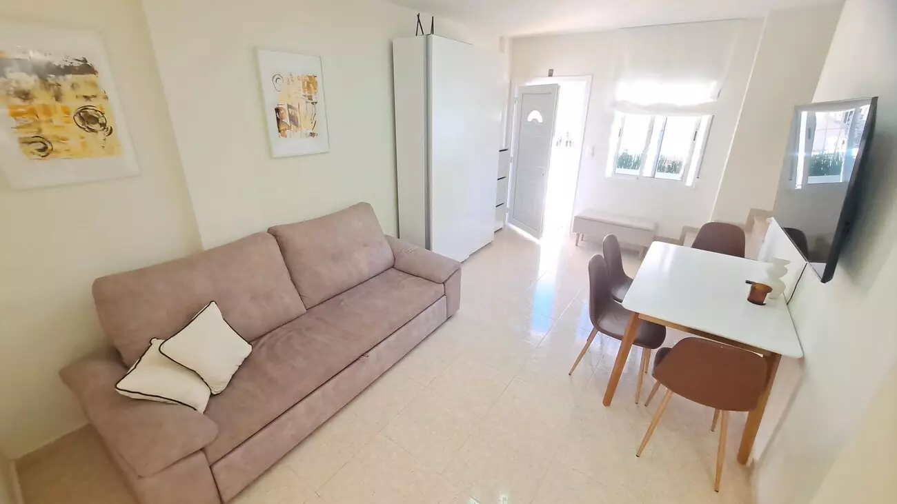 2-bedroom Town House In Villamartin, Spain (80 M²)