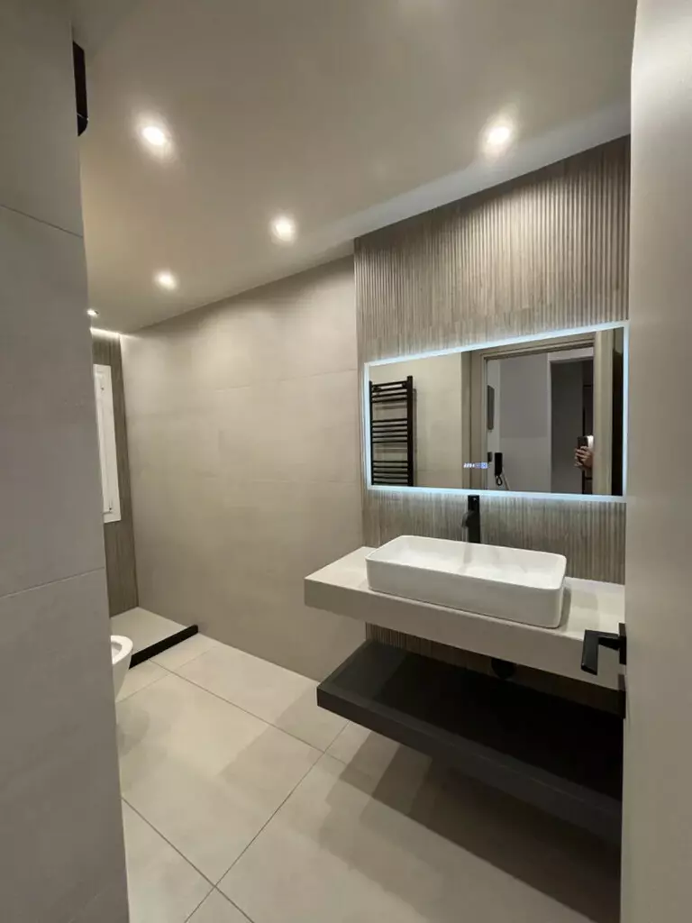 1-bedroom Flat In Center Of Thessaloniki, Greece (57 M²)