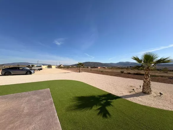 2-bedroom Detached Villa In Pinoso, Spain (118 M²)
