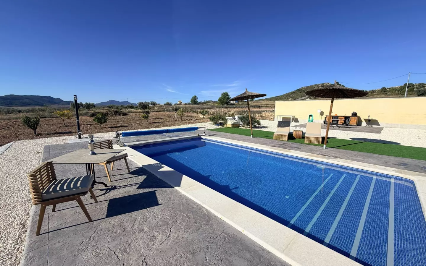 2-bedroom Detached Villa In Pinoso, Spain (118 M²)