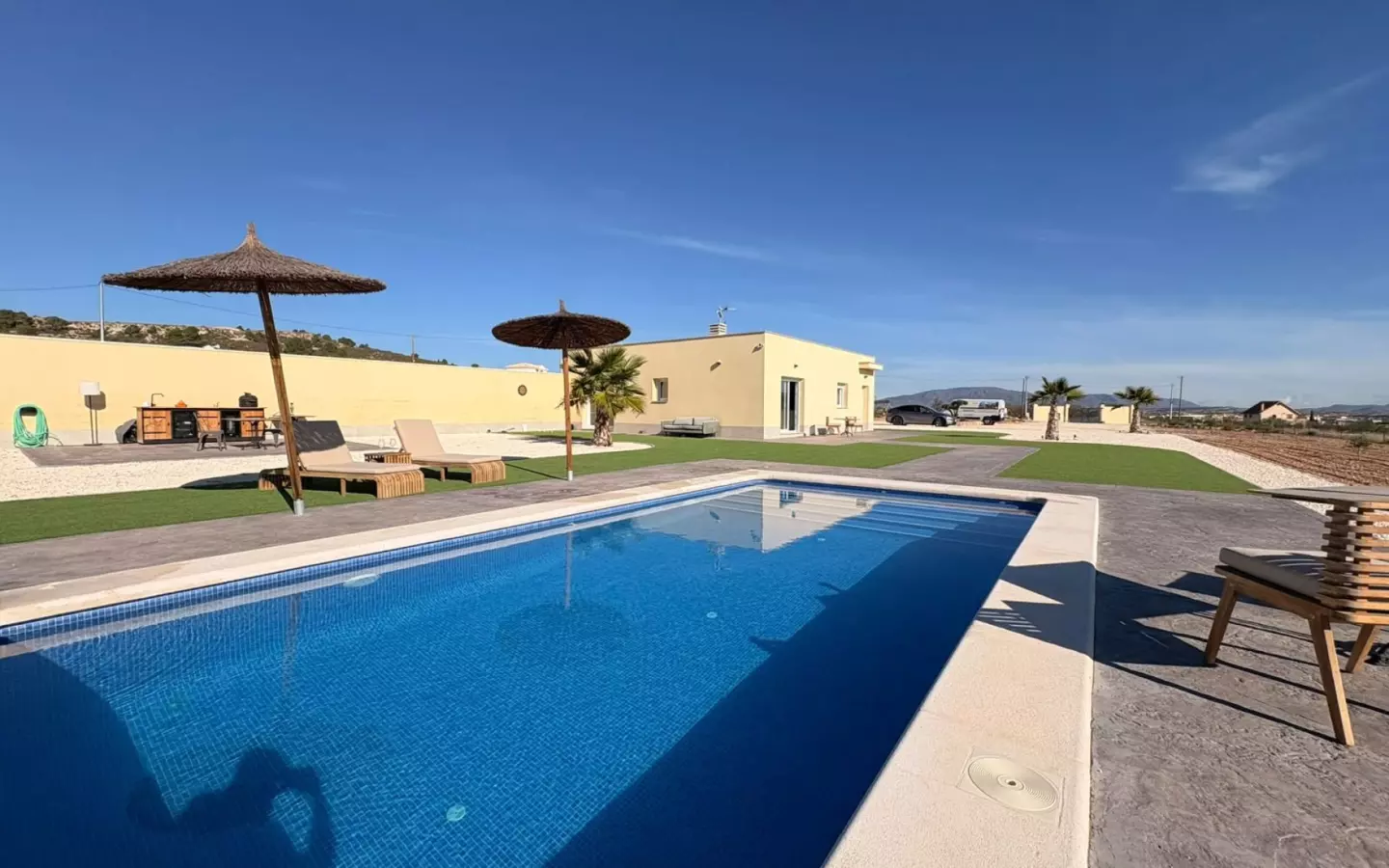 2-bedroom Detached Villa In Pinoso, Spain (118 M²)