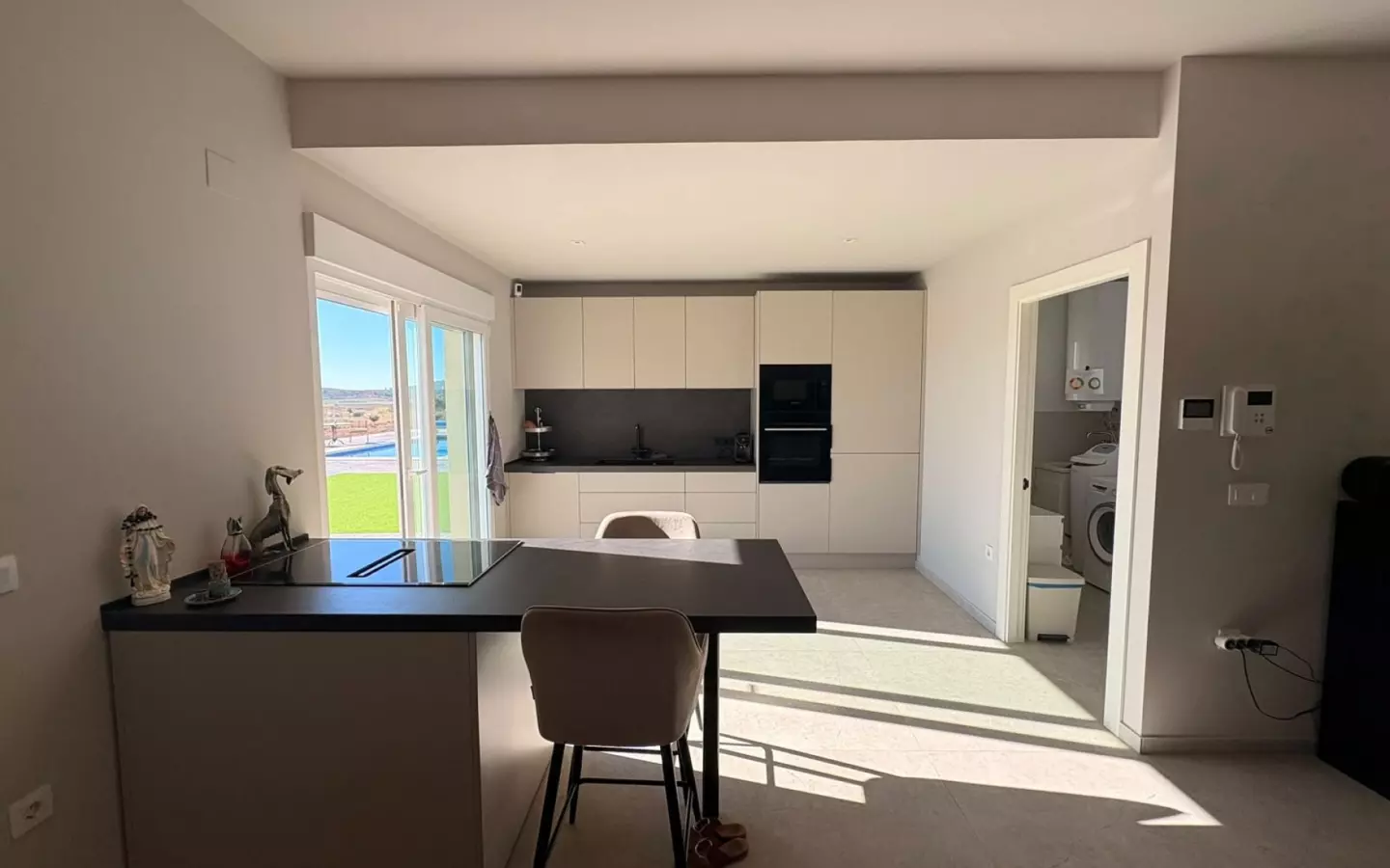 2-bedroom Detached Villa In Pinoso, Spain (118 M²)