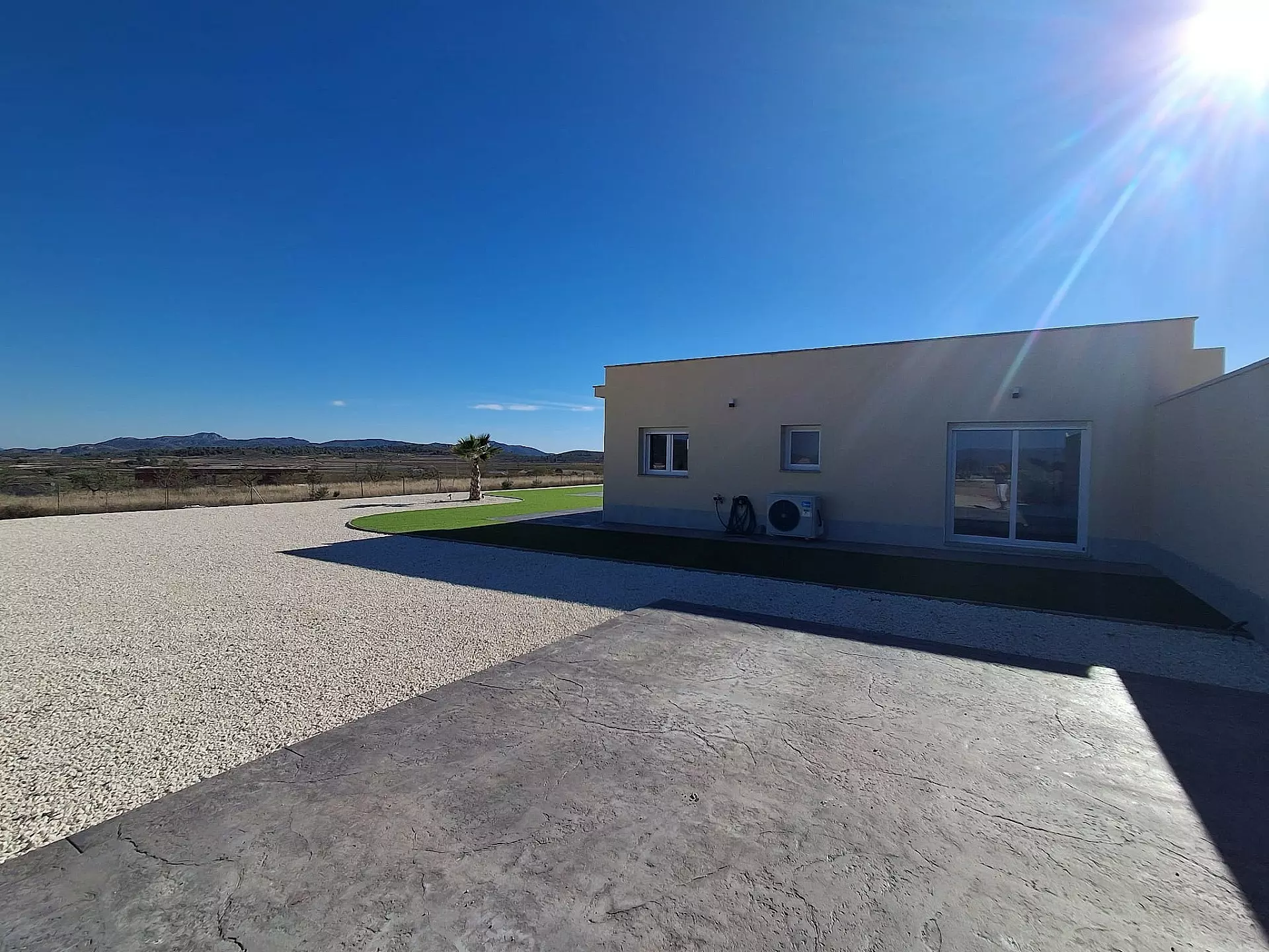 2-bedroom Detached Villa In Pinoso, Spain (118 M²)