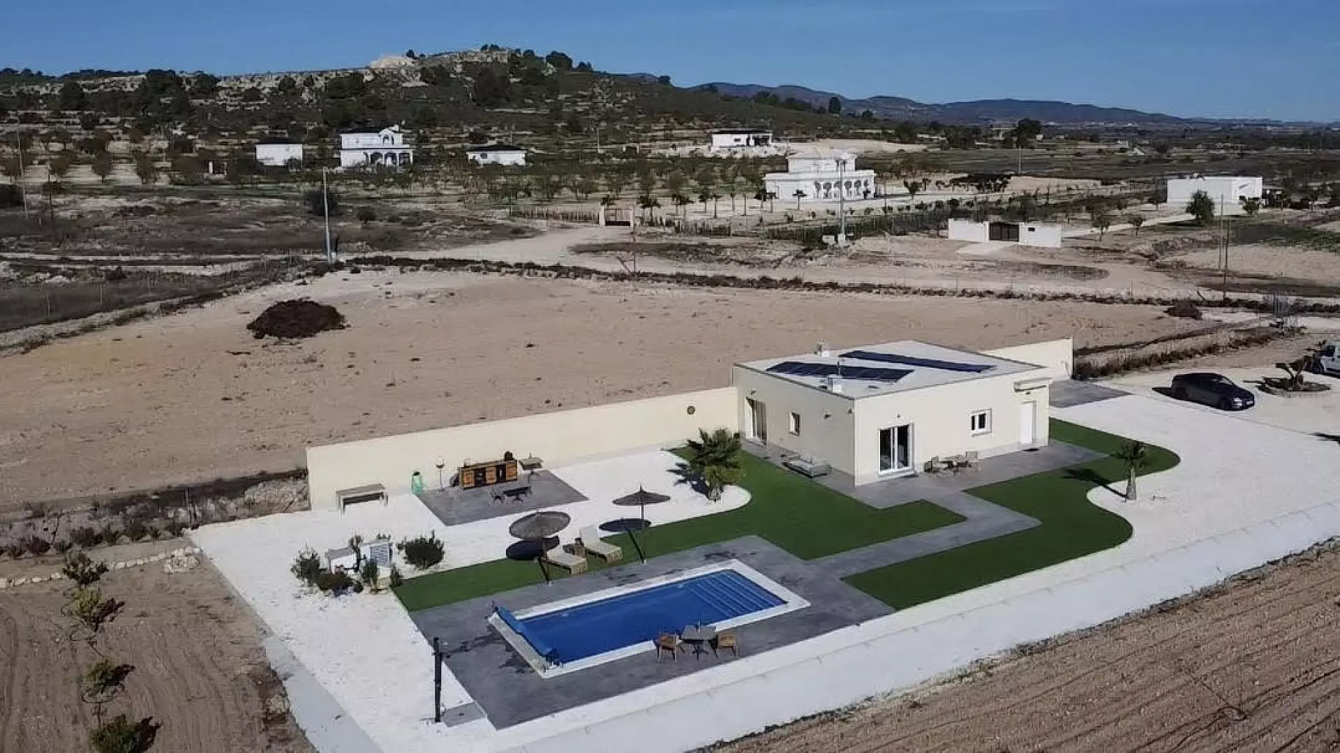 2-bedroom Detached Villa In Pinoso, Spain (118 M²)