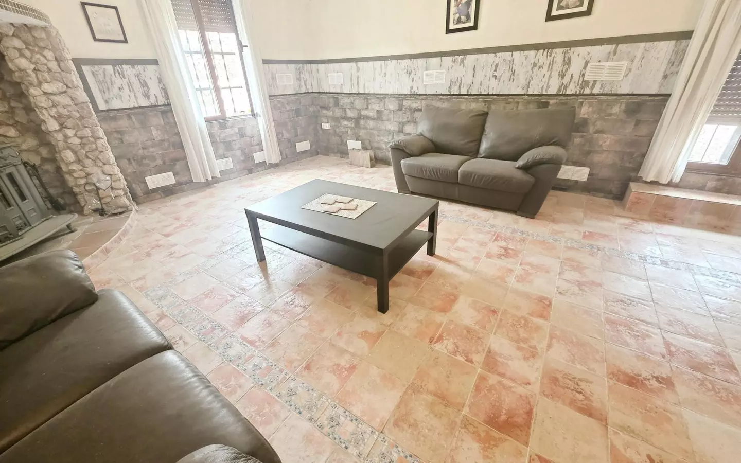 5-bedroom Country House In La Romana, Spain (378 M²)