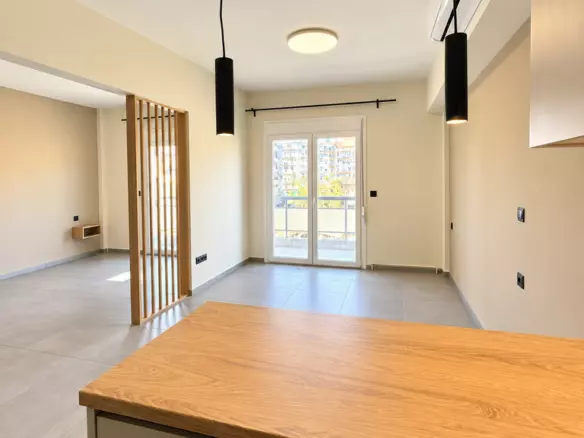 1-bedroom Flat In Center Of Thessaloniki, Greece (57 M²)