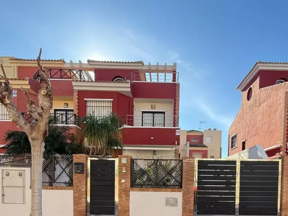 4-bedroom Semi In Pilar De La Horadada, Spain (155 M²)