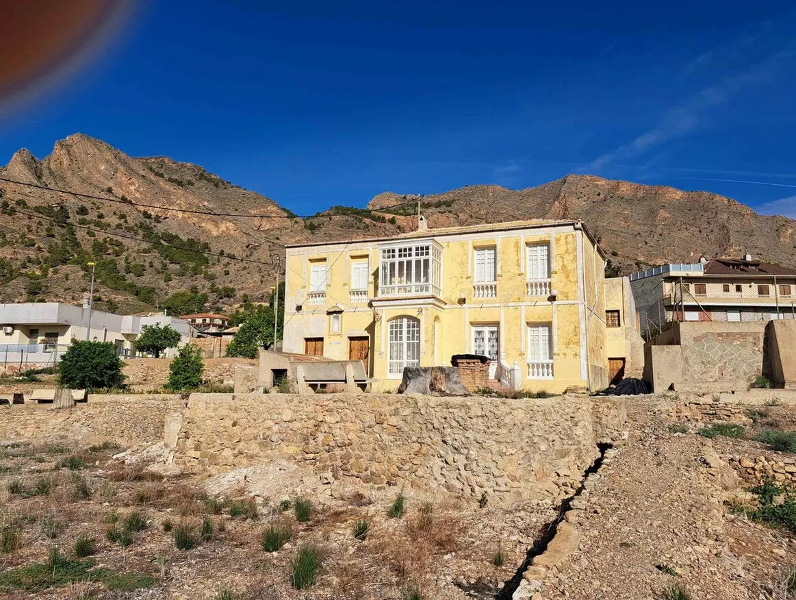 7-bedroom Country House In Orihuela, Spain (431 M²)