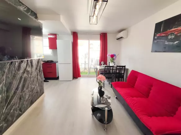 3-bedroom Apartment In Torrevieja, Spain (75 M²)