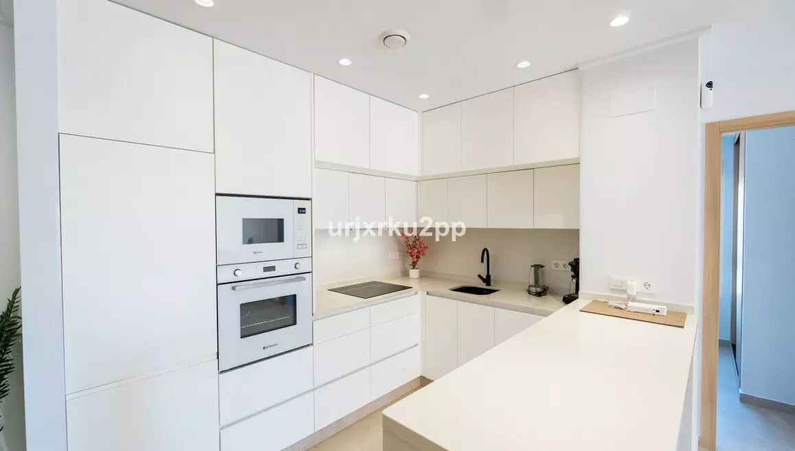 3-bedroom Apartment In Guardamar Del Segura, Spain (101 M²)