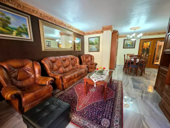 3-bedroom Apartment In Alicante, Spain (167 M²)