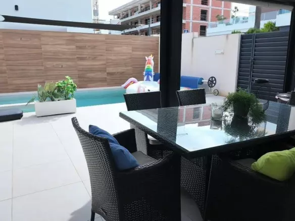 4-bedroom Apartment In Benijofar, Spain (179 M²)