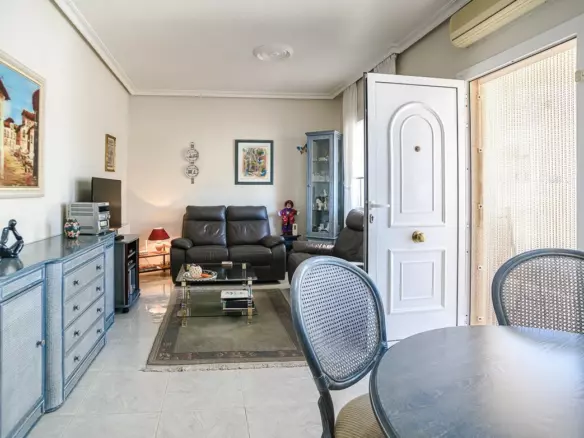 2-bedroom Villa In Orihuela Costa, Spain (100 M²)