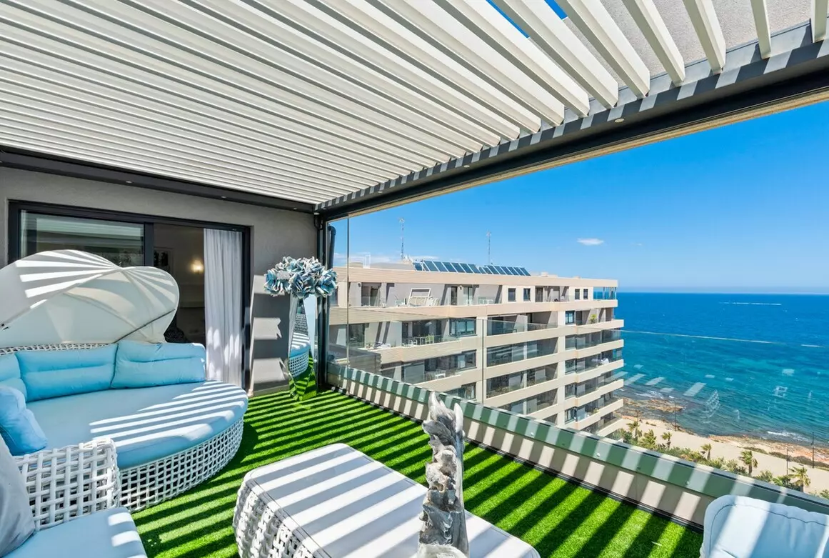 2-bedroom Apartment In Orihuela Costa, Spain (120 M²)
