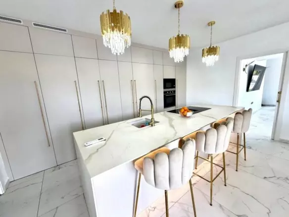 6-bedroom Villa In Orihuela Costa, Spain (218 M²)
