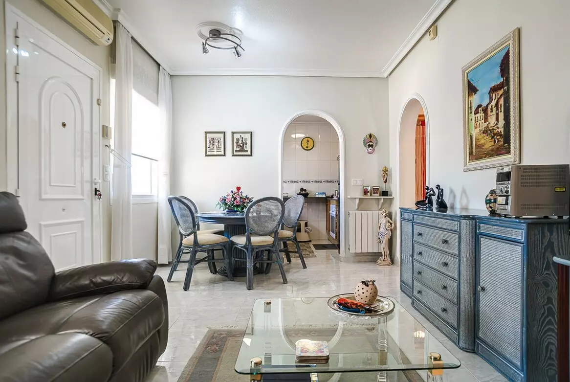 2-bedroom Villa In Orihuela Costa, Spain (100 M²)