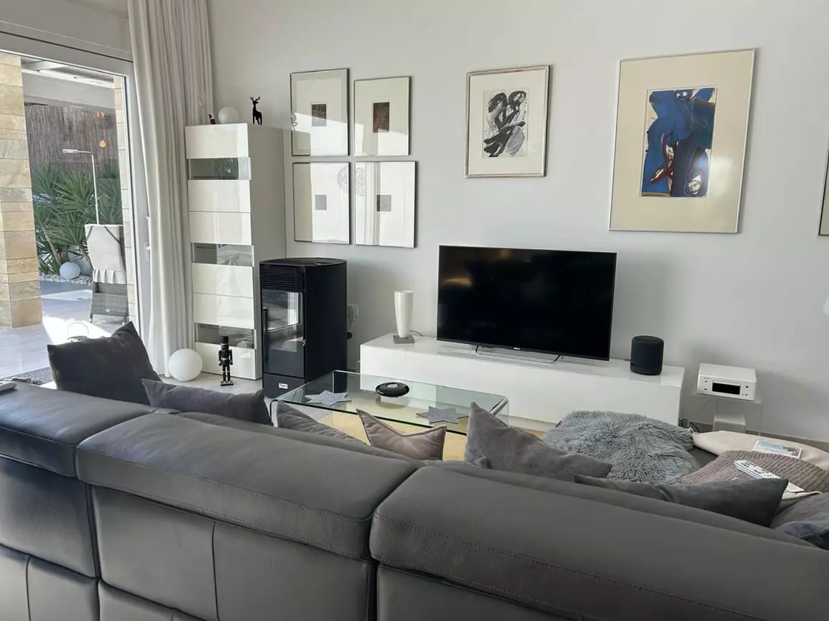 3-bedroom Villa In Algorfa, Spain (130 M²)