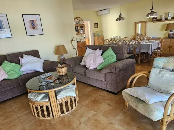 5-bedroom Villa In Orihuela Costa, Spain (207 M²)