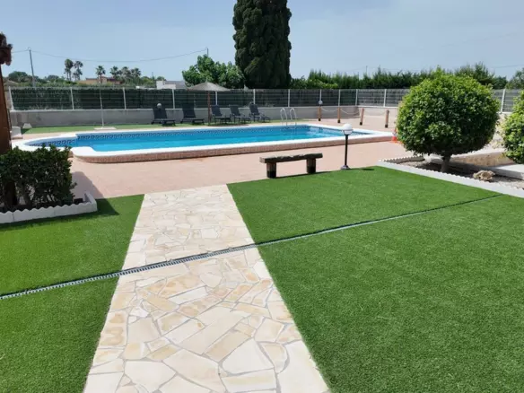 6-bedroom Villa In San Isidro, Spain (447 M²)