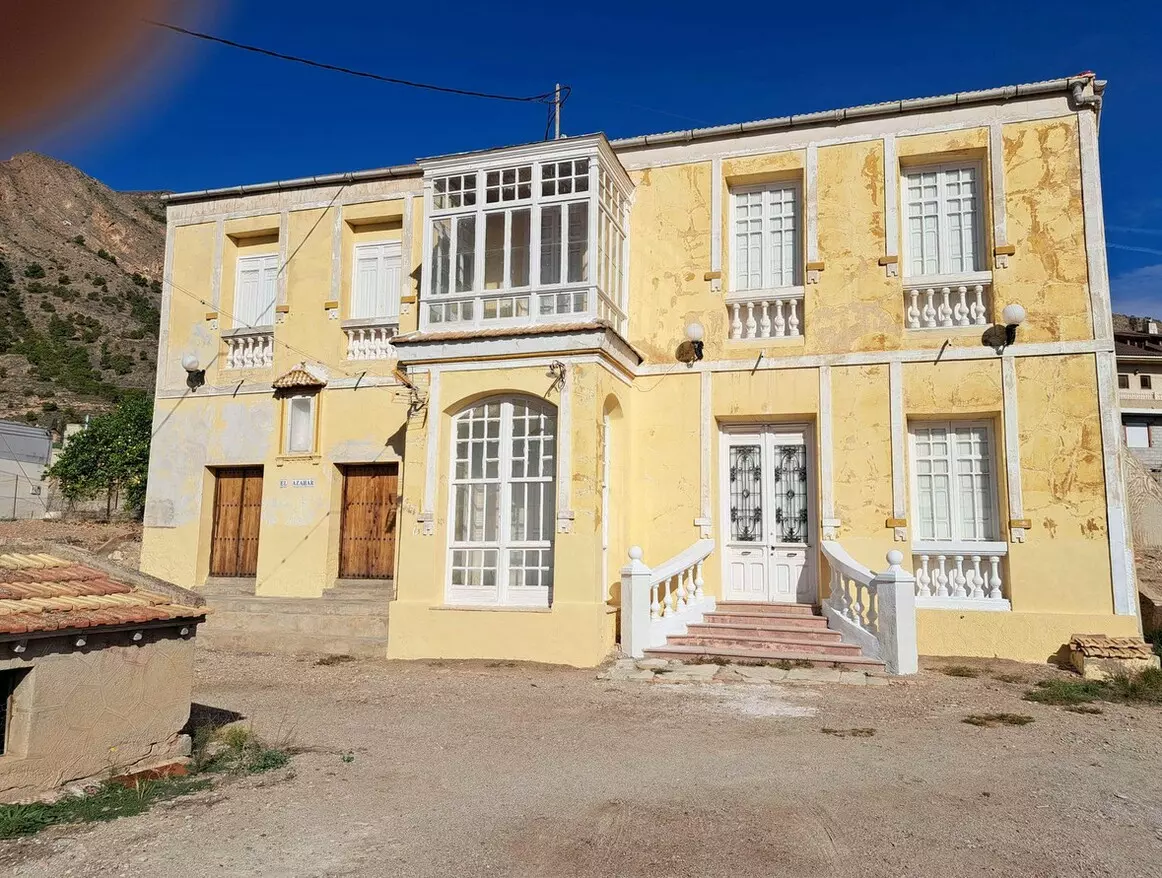 7-bedroom Country House In Orihuela, Spain (431 M²)