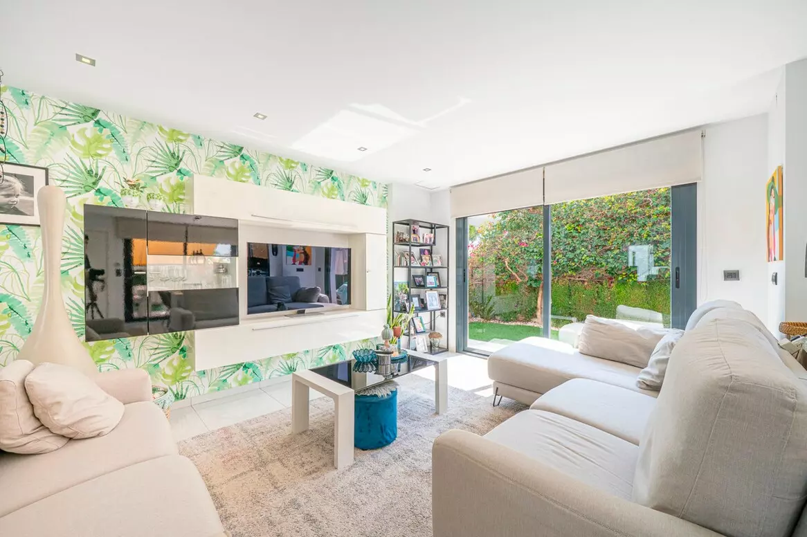 3-bedroom Villa In Rojales, Spain (136 M²)