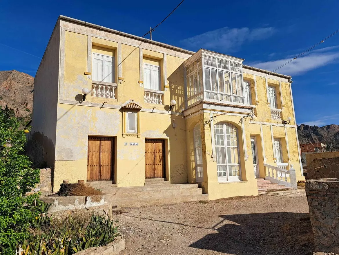 7-bedroom Country House In Orihuela, Spain (431 M²)