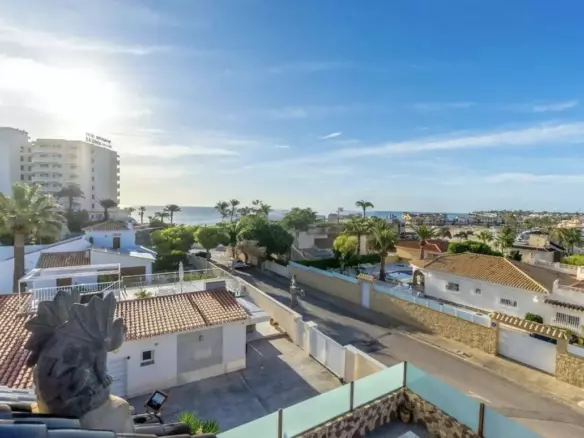 4-bedroom Villa In Orihuela Costa, Spain (400 M²)