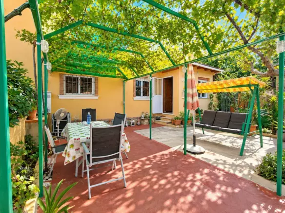 4-bedroom Town House In Rojales, Spain (104 M²)