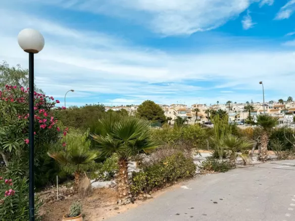 4-bedroom Apartment In Orihuela Costa, Spain (157 M²)