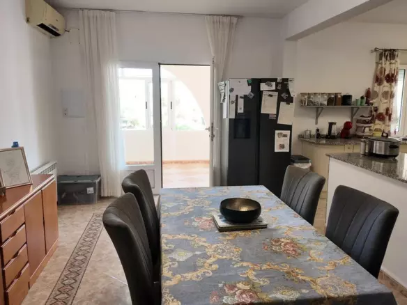 5-bedroom Villa In San Miguel De Salinas, Spain (557 M²)