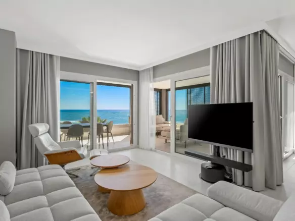 3-bedroom Apartment In Orihuela Costa, Spain (95 M²)
