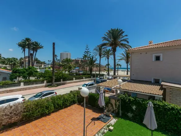 5-bedroom Villa In Orihuela Costa, Spain (293 M²)