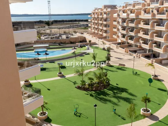 3-bedroom Apartment In Guardamar Del Segura, Spain (101 M²)