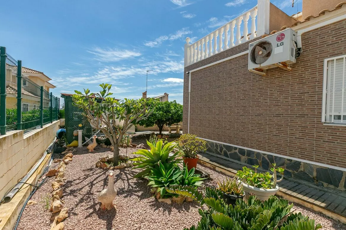 4-bedroom Villa In Orihuela Costa, Spain (158 M²)