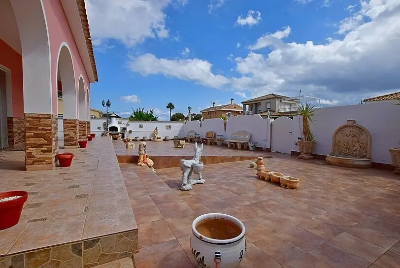 3-bedroom Town House In Cabo Roig, Spain (110 M²)