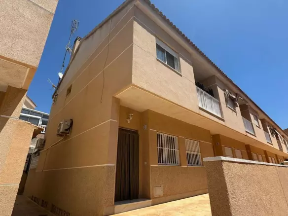 4-bedroom Villa In Santa Pola, Spain (90 M²)