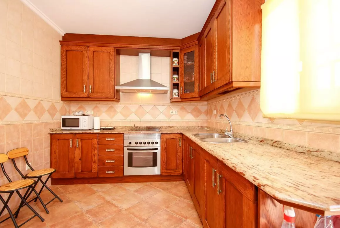 3-bedroom Villa In Torrevieja, Spain (167 M²)