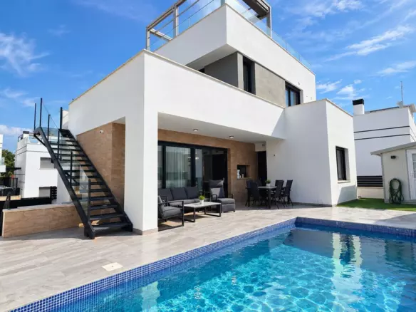 6-bedroom Villa In Orihuela Costa, Spain (208 M²)