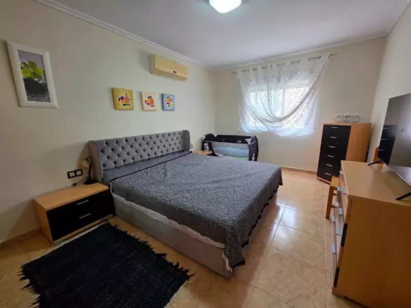 5-bedroom Villa In San Fulgencio, Spain (165 M²)