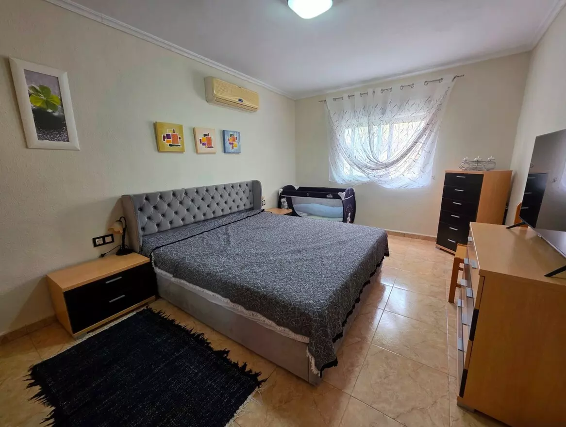 5-bedroom Villa In San Fulgencio, Spain (165 M²)