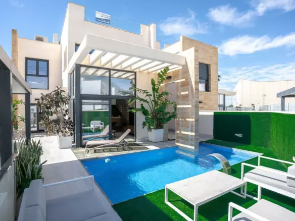 3-bedroom Villa In Orihuela Costa, Spain (104 M²)