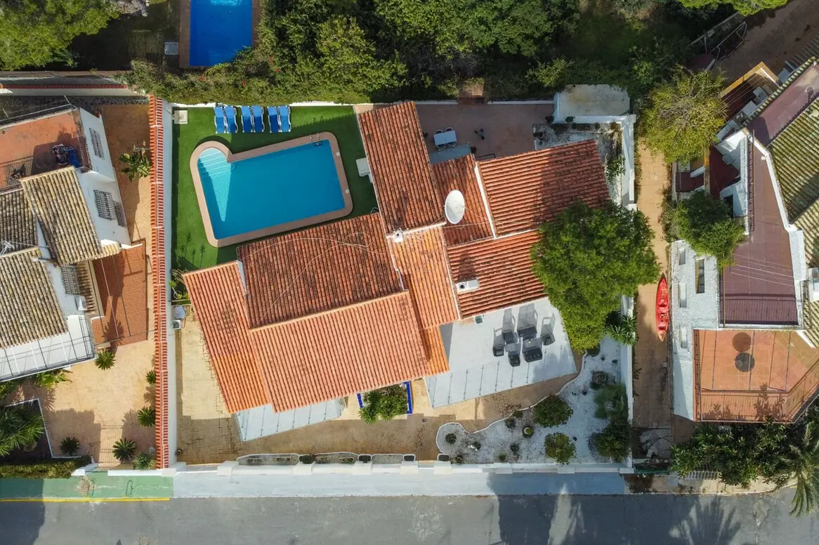 8-bedroom Villa In Orihuela Costa, Spain (446 M²)