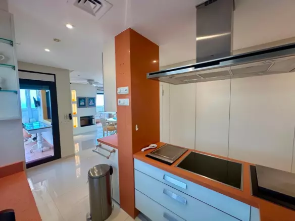 2-bedroom Apartment In Guardamar Del Segura, Spain (160 M²)