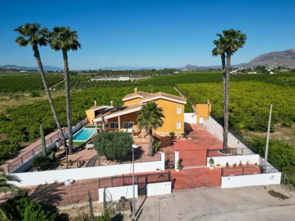 5-bedroom Villa In Orihuela, Spain (495 M²)