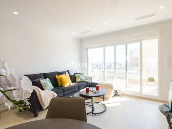 3-bedroom Apartment In Guardamar Del Segura, Spain (101 M²)