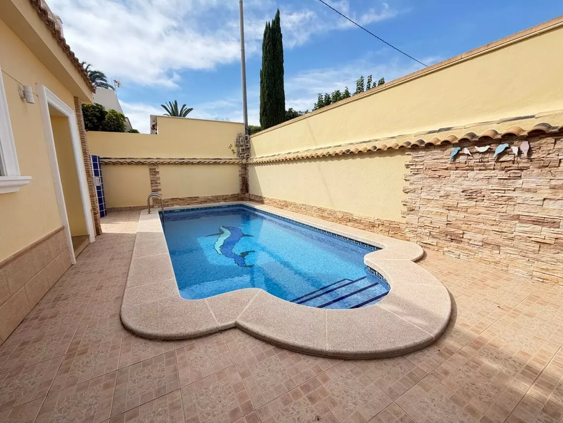 4-bedroom Villa In Cabo Roig, Spain (150 M²)